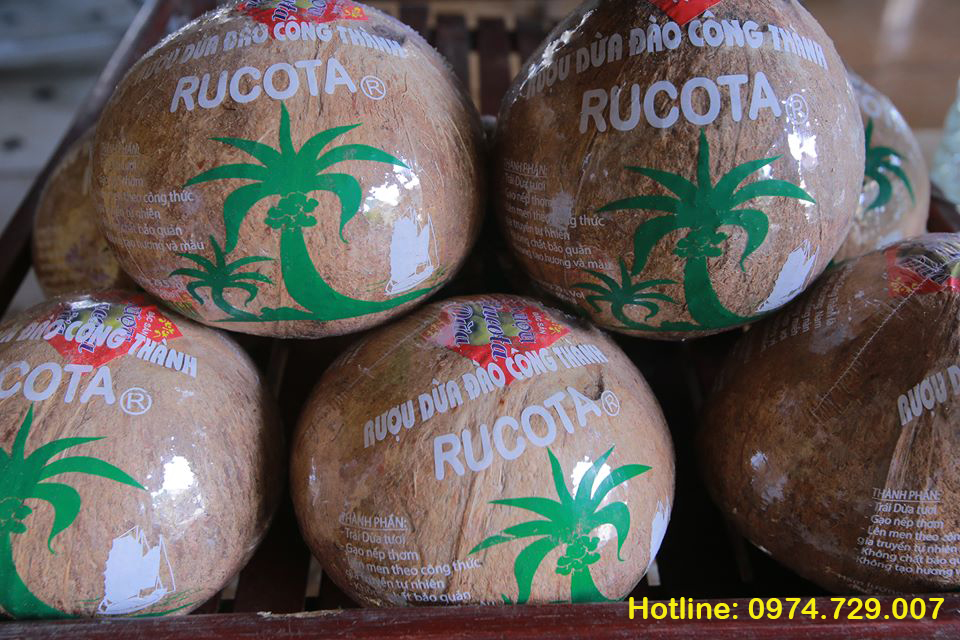 rượu dừa Đào Công Thành giá bao nhiêu 1 quả